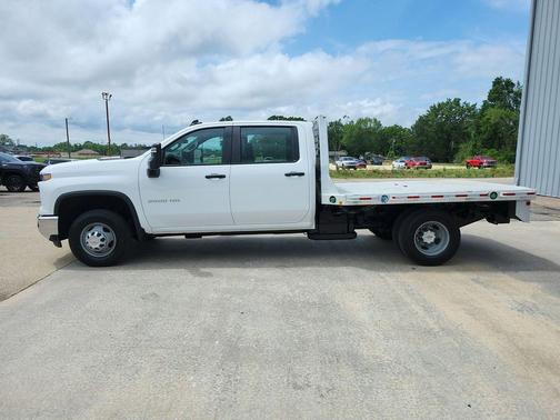 Summit White 2024 Chevrolet Silverado 3500 WT