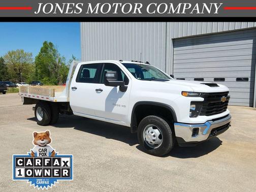 Summit White 2024 Chevrolet Silverado 3500 WT
