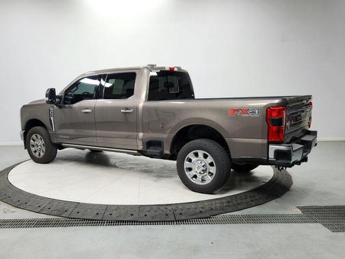2023 Ford F-350 King Ranch