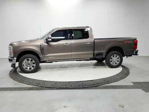2023 Ford F-350 King Ranch