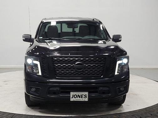 Magnetic Black 2018 Nissan Titan SV