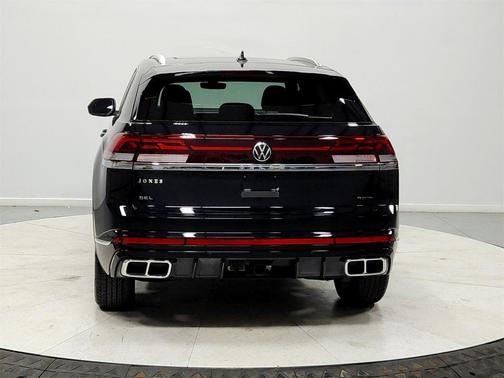 2024 Volkswagen Atlas Cross Sport 2.0T SEL