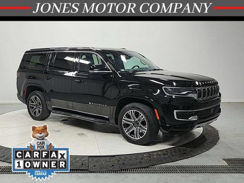 Diamond Black Crystal Pearlcoat 2024 Jeep Wagoneer Series II 4x4