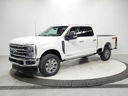 STAR WHITE 2026 Ford F-250 Lariat
