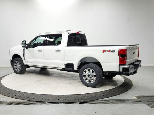 STAR WHITE 2026 Ford F-250 Lariat