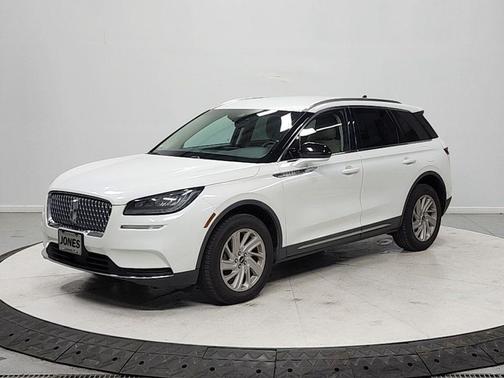 PRISTINE WHITE MET 3C 2022 Lincoln Corsair Standard