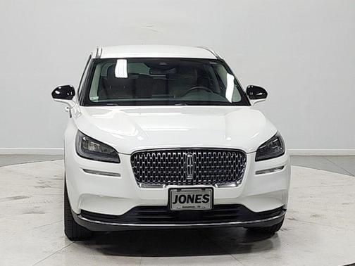 PRISTINE WHITE MET 3C 2022 Lincoln Corsair Standard