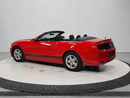 Red 2013 Ford Mustang V6