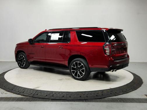 Cherry Red Tintcoat 2022 Chevrolet Suburban RST