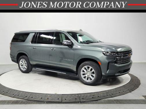 2023 Chevrolet Suburban Premier