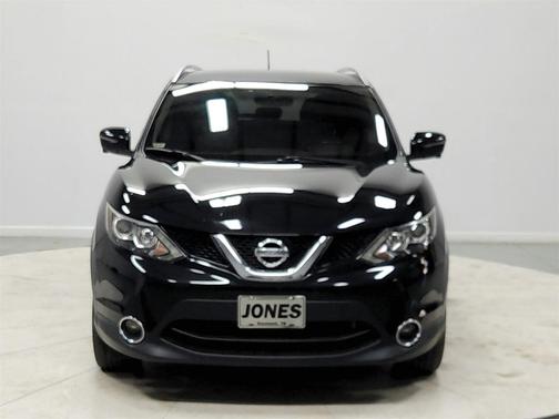 2017 Nissan Rogue Sport SV