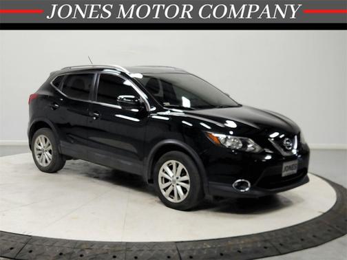 2017 Nissan Rogue Sport SV