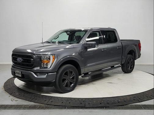 CARBONIZED GRAY METALLIC 2023 Ford F-150 XLT
