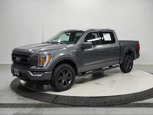 CARBONIZED GRAY METALLIC 2023 Ford F-150 XLT