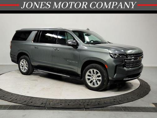 Silver Sage Metallic 2023 Chevrolet Suburban Premier SUV