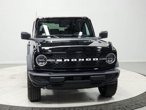 SHADOW BLACK 2026 Ford Bronco Big Bend