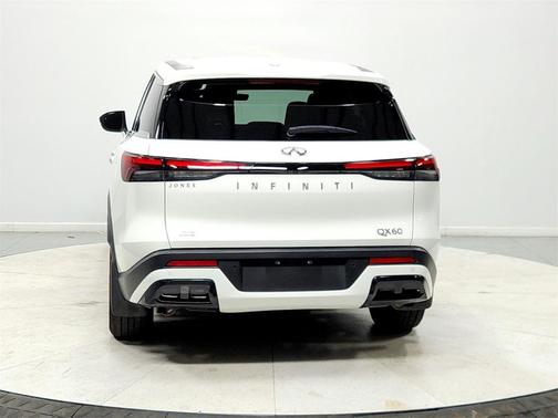 2025 INFINITI QX60 Pure