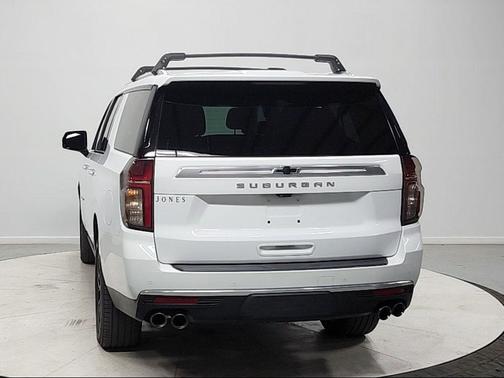 Summit White 2021 Chevrolet Suburban 4WD High Country