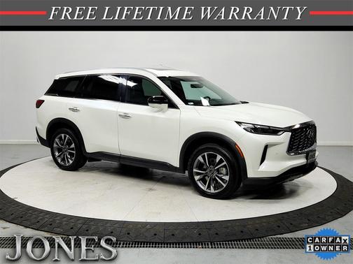 2024 INFINITI QX60 Luxe