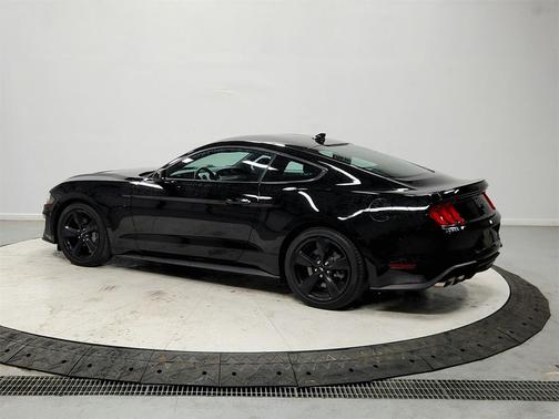 2022 Ford Mustang GT