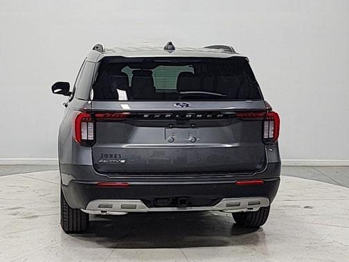 Carbonized Gray Metallic 2026 Ford Explorer Active