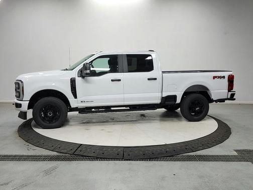 OXFORD WHITE 2026 Ford F-250 XL