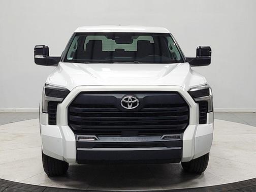 White 2022 Toyota Tundra SR5