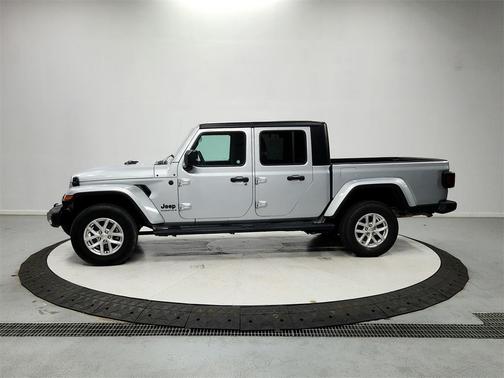 2023 Jeep Gladiator Sport S