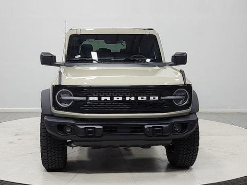 DESERT SAND 2026 Ford Bronco Badlands