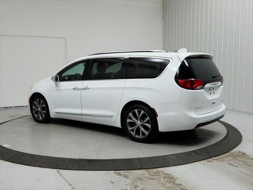 2019 Chrysler Pacifica Limited