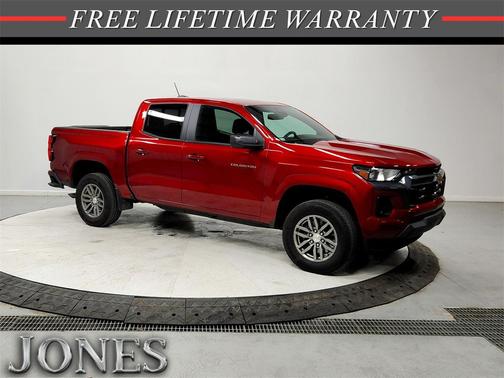 2024 Chevrolet Colorado LT