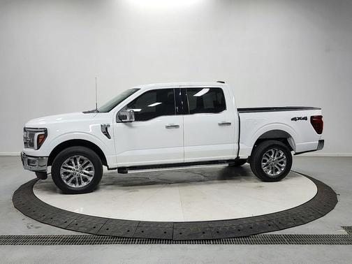 OXFORD WHITE 2024 Ford F-150 Lariat