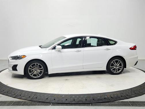 2019 Ford Fusion SEL