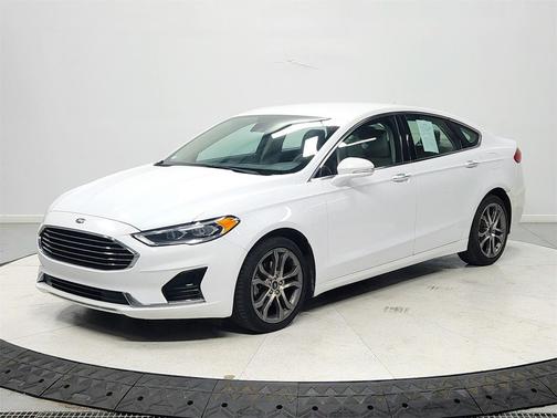2019 Ford Fusion SEL
