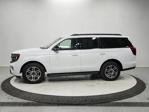 OXFORD WHITE 2025 Ford Expedition Active