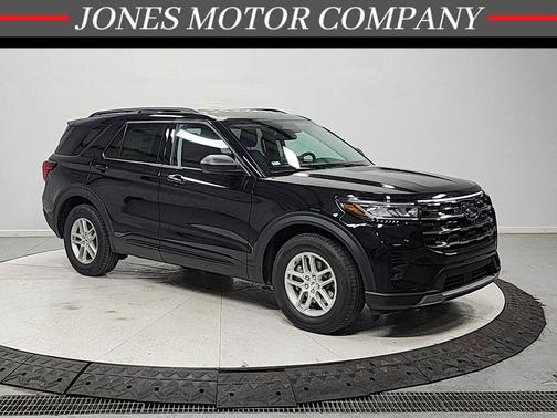 Agate Black Metallic 2026 Ford Explorer Active
