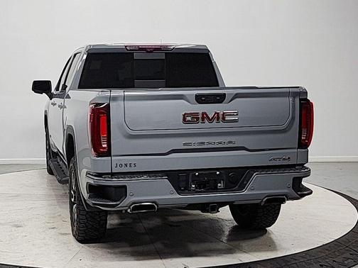 Thunderstorm Gray 2024 GMC Sierra 1500 AT4