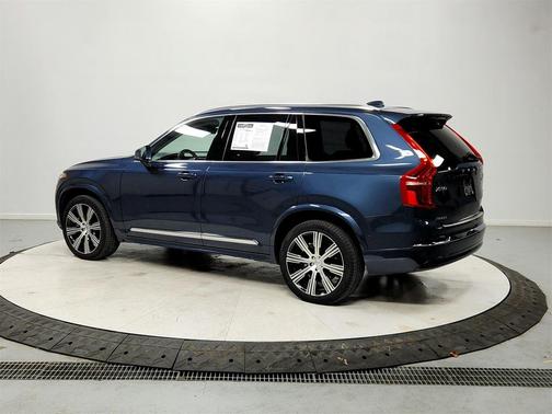 2024 Volvo XC90 B6 Ultimate Bright Theme 7-Seater