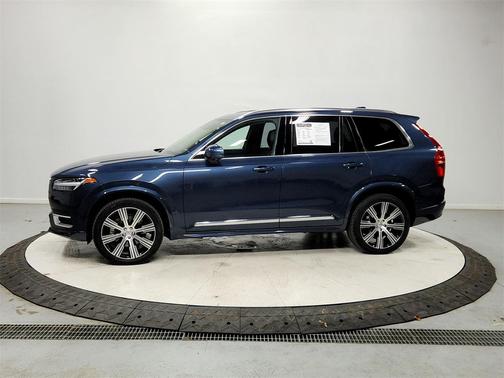 2024 Volvo XC90 B6 Ultimate Bright Theme 7-Seater