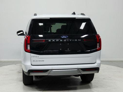 OXFORD WHITE 2025 Ford Expedition Platinum