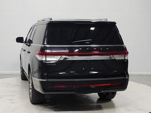 INFINITE BLACK MET CC 2024 Lincoln Navigator Reserve