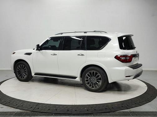 Aspen White Tricoat 2024 Nissan Armada Platinum 2WD