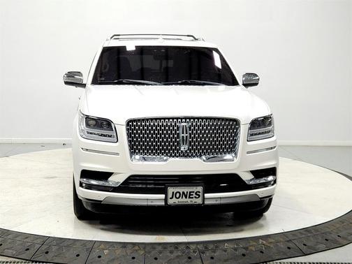 2019 Lincoln Navigator Black Label