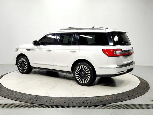 2019 Lincoln Navigator Black Label
