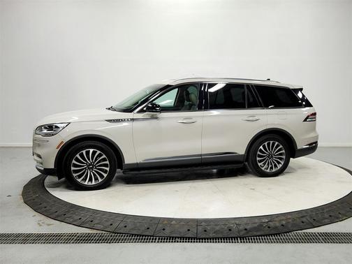 2022 Lincoln Aviator Reserve AWD