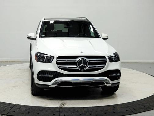 Polar White 2022 Mercedes-Benz GLE 350 Base