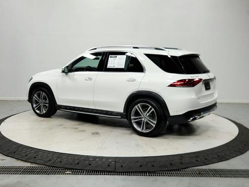 Polar White 2022 Mercedes-Benz GLE 350 Base