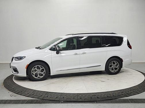 2023 Chrysler Pacifica Limited