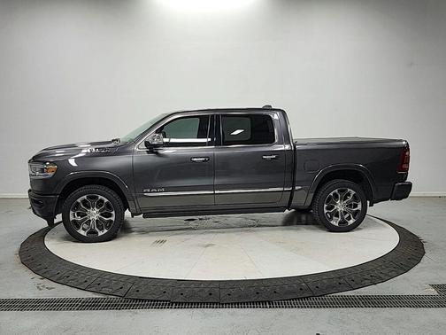 Granite Crystal Metallic Clearcoat 2020 RAM 1500 Limited