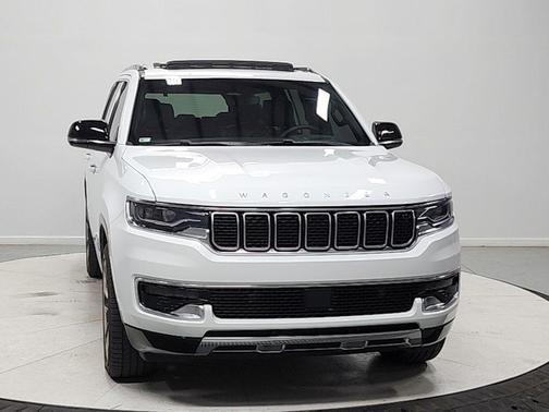 Bright White Clearcoat 2024 Jeep Wagoneer Series III 4x4
